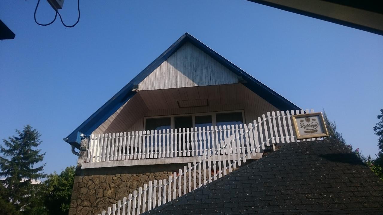 Piccolo Panzio Balatonfenyves Exterior foto